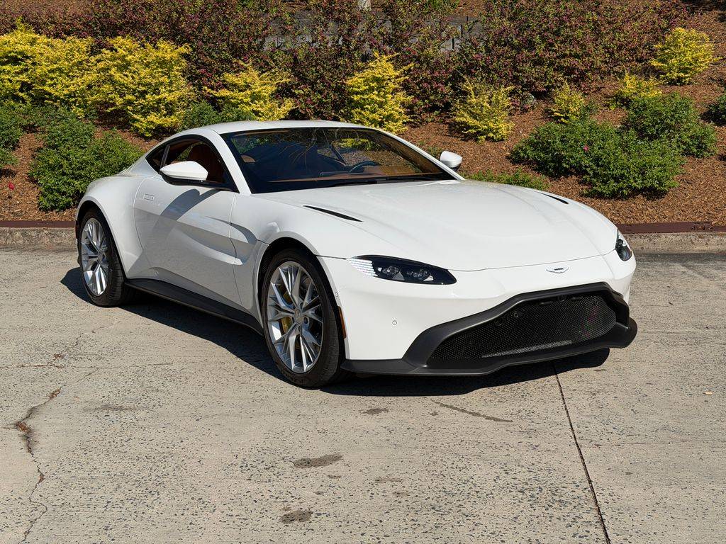 2021 Aston Martin Vantage Standard