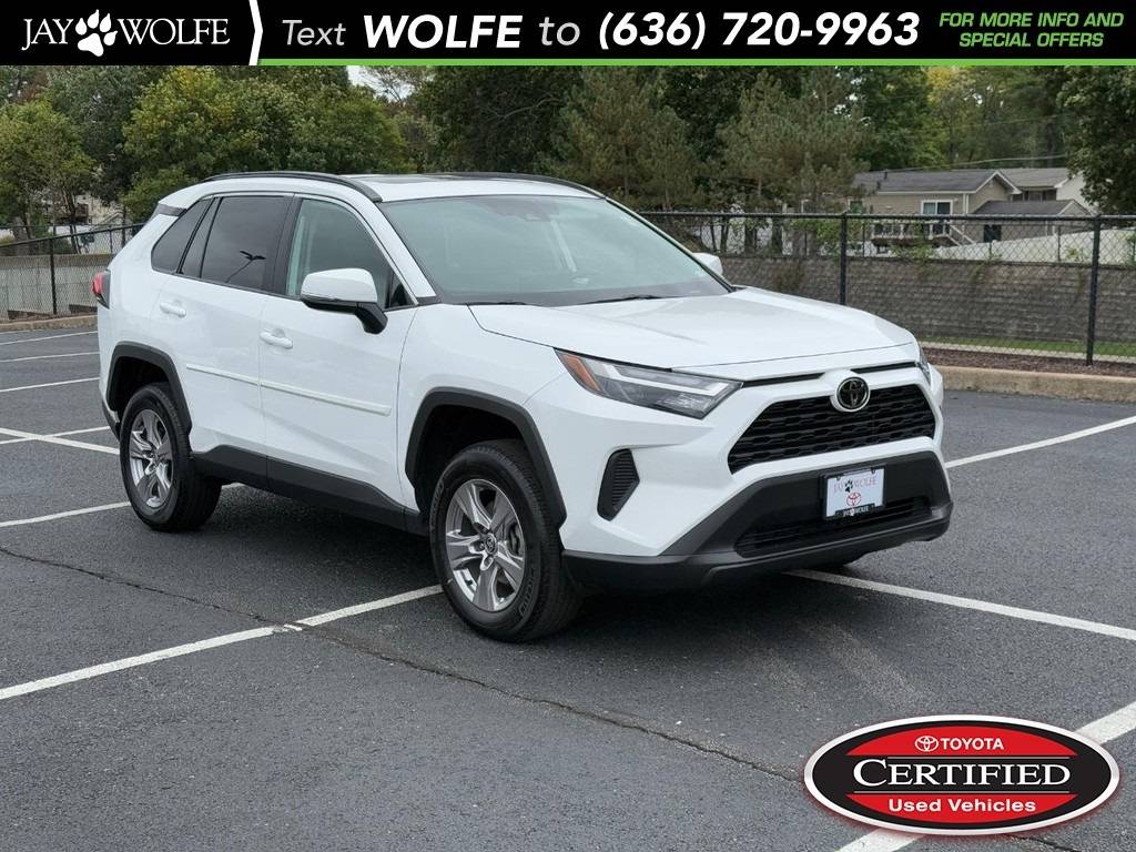 2022 Toyota RAV4 XLE — SUV — 14,214 mi — Ballwin, MO