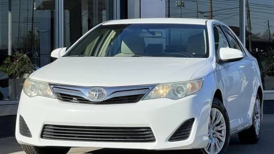 2013 Toyota Camry LE — Sedan — 123,248 mi — Ballwin, MO