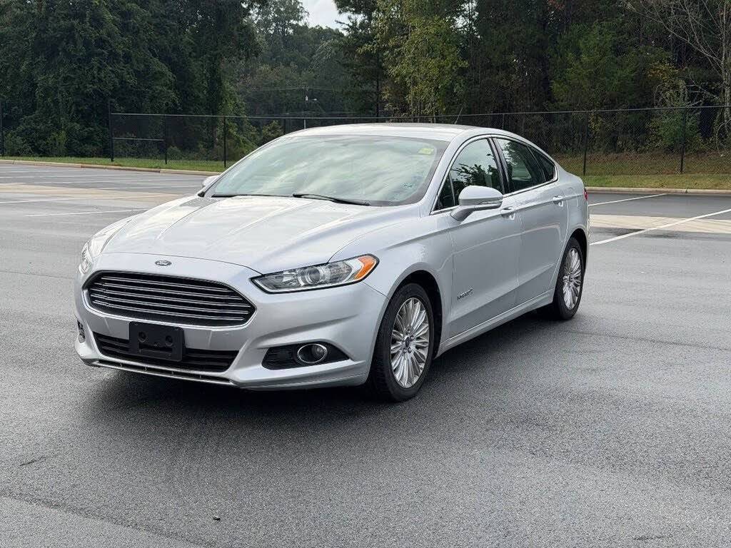 2015 Ford Fusion Hybrid SE — Sedan — 88,473 mi — Ballwin, MO