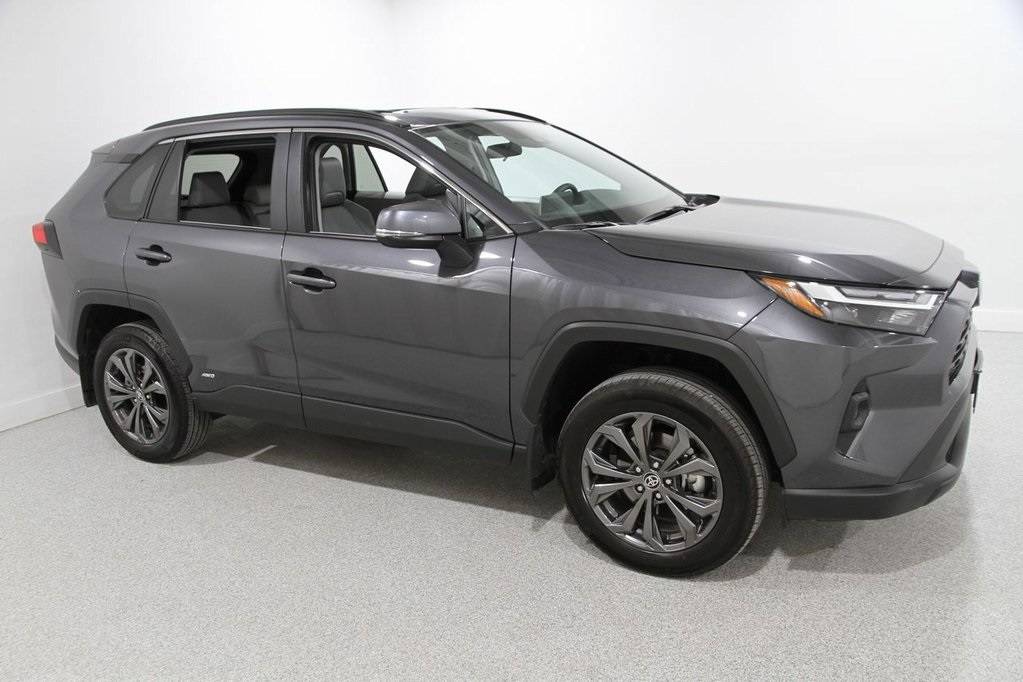 2024 Toyota RAV4 Hybrid XLE Premium — SUV — 13,671 mi — Ballwin, MO