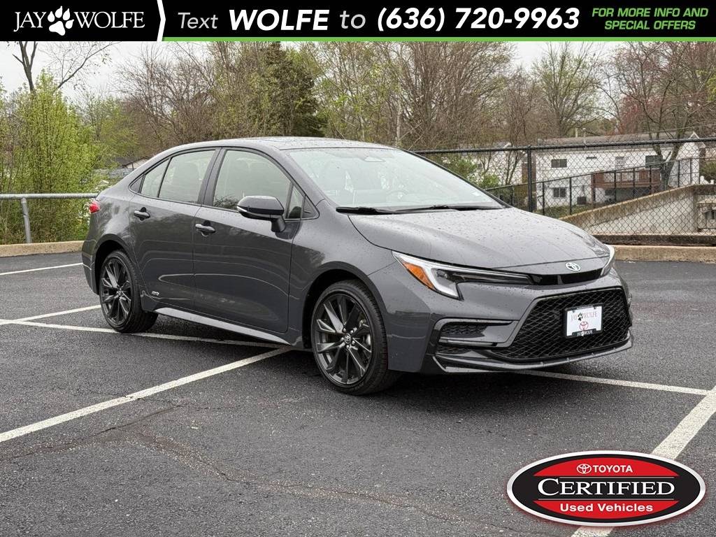 2025 Toyota Corolla Hybrid LE — Sedan — 9,925 mi — Ballwin, MO