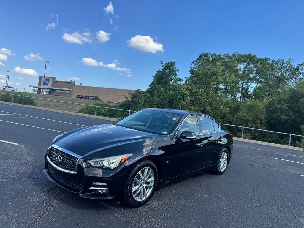 2016 INFINITI Q50 3.0t Premium — Sedan — 75,134 mi — Ballwin, MO