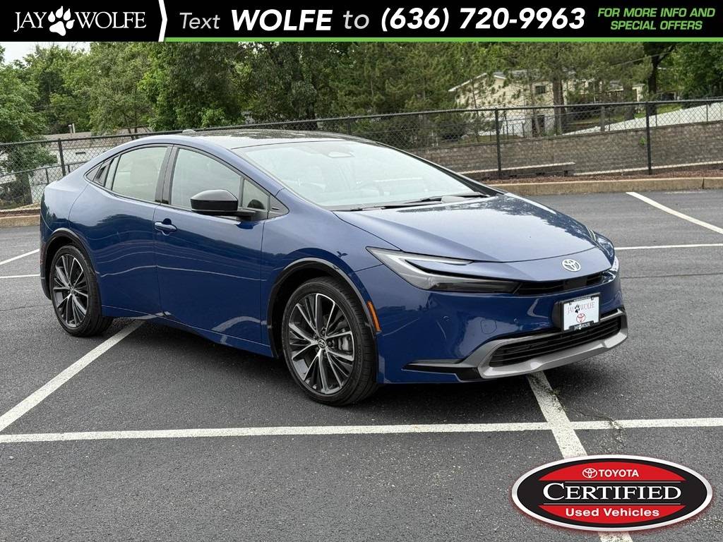 2024 Toyota Prius Limited — Hatchback — 11,015 mi — Ballwin, MO