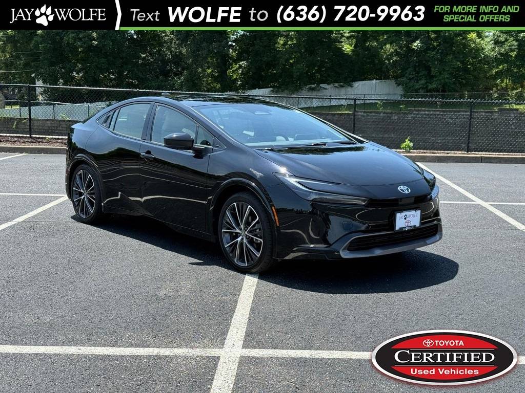 2024 Toyota Prius Limited — Hatchback — 5,778 mi — Ballwin, MO
