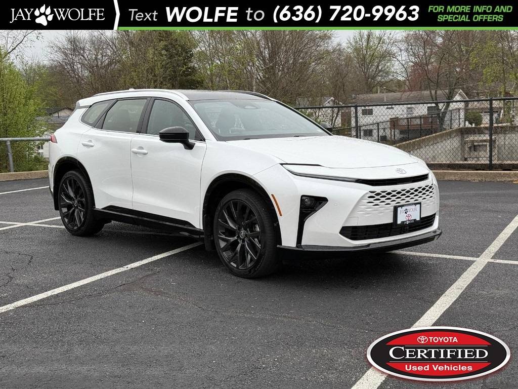 2025 Toyota Crown Signia Limited — SUV — 4,787 mi — Ballwin, MO
