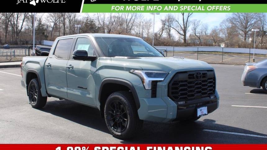 2024 Toyota Tundra Hybrid Limited — Pickup Truck — 5,385 mi — Ballwin, MO