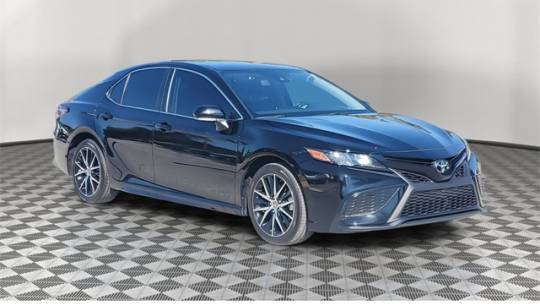 2023 Toyota Camry SE Nightshade — Sedan — 35,600 mi — St. Augustine, FL