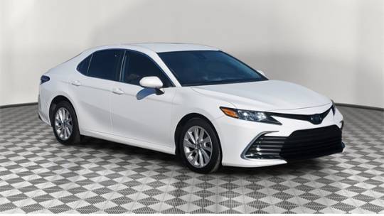 2023 Toyota Camry LE — Sedan — 25,178 mi — St. Augustine, FL