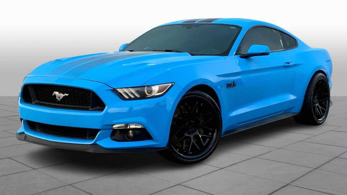 2017 Ford Mustang GT Premium — Coupe — 31,620 mi — Pensacola, FL
