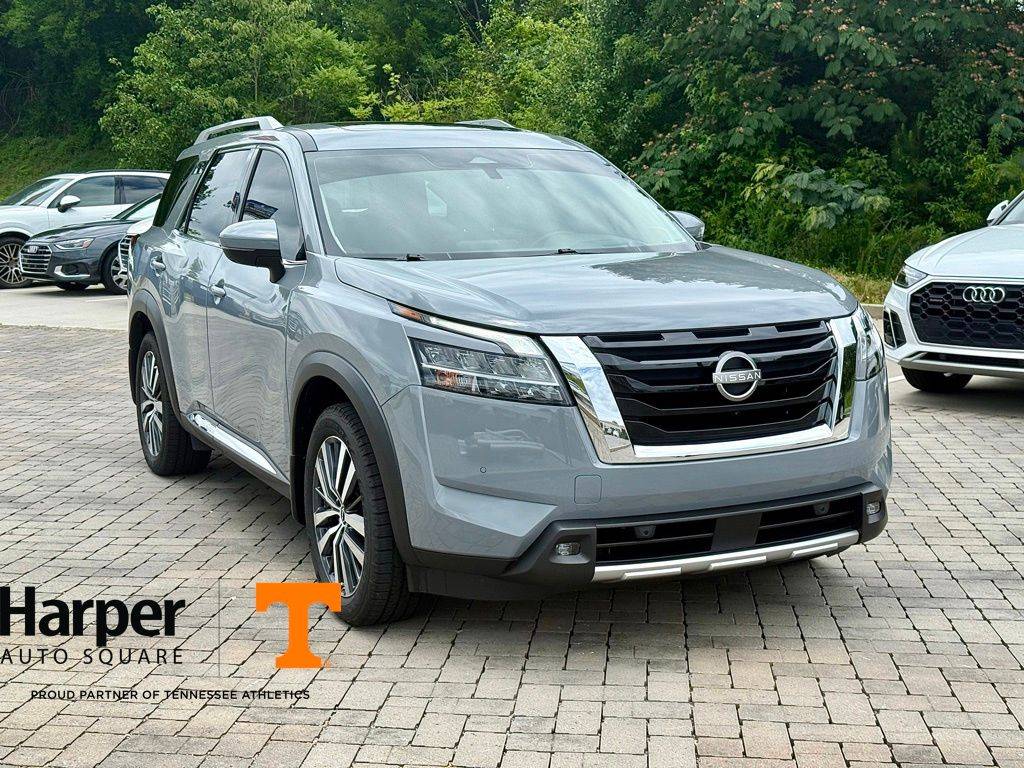 2022 Nissan Pathfinder Platinum — SUV — 42,948 mi — Knoxville, TN
