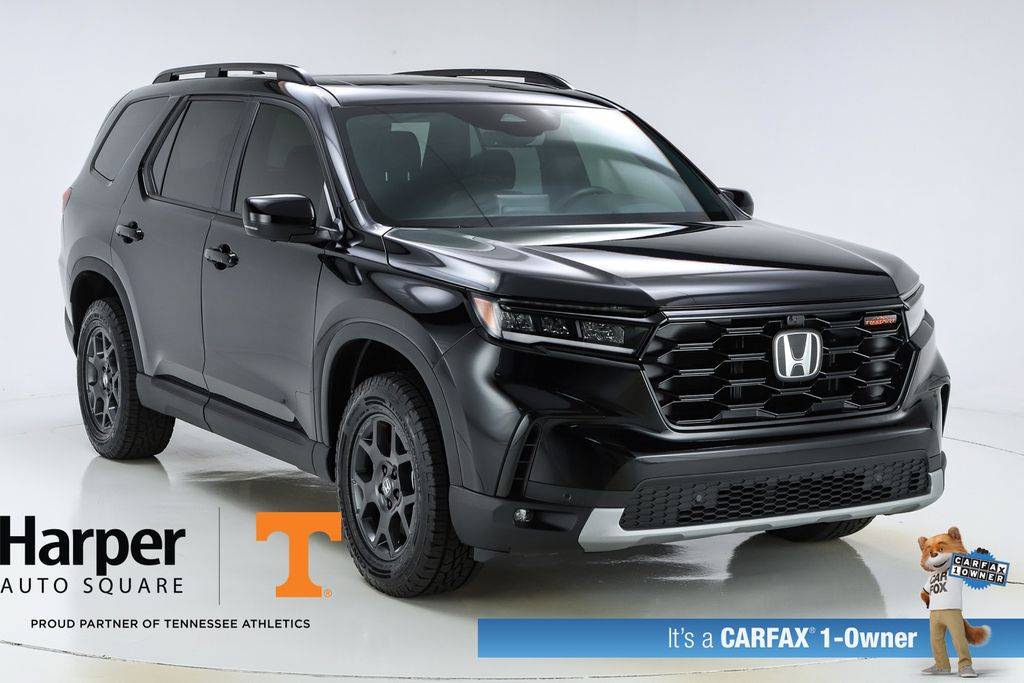 2025 Honda Pilot TrailSport — SUV — 9,864 mi — Knoxville, TN
