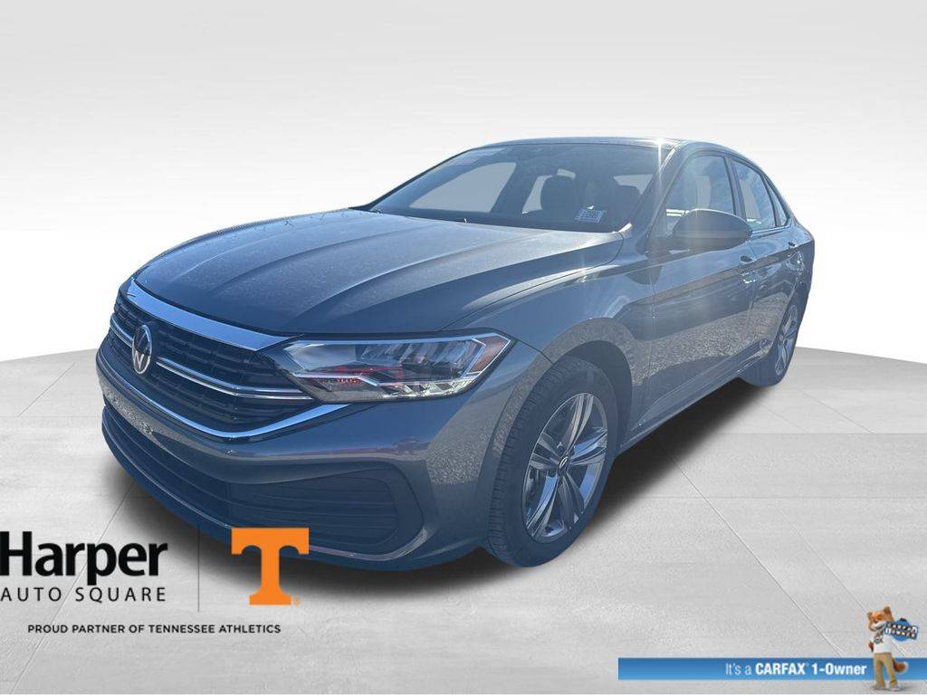 2023 Volkswagen Jetta SE — Sedan — 17,584 mi — Knoxville, TN