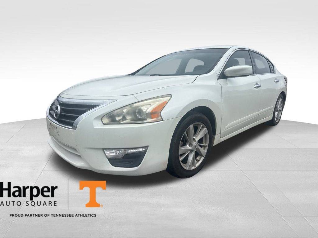 2014 Nissan Altima 2.5 SV — Sedan — 132,266 mi — Knoxville, TN