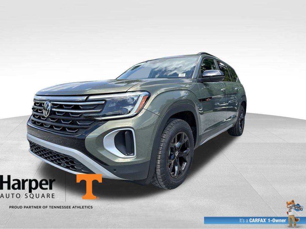 2024 Volkswagen Atlas Peak Edition SE with Technology — SUV — 16,418 mi — Knoxville, TN