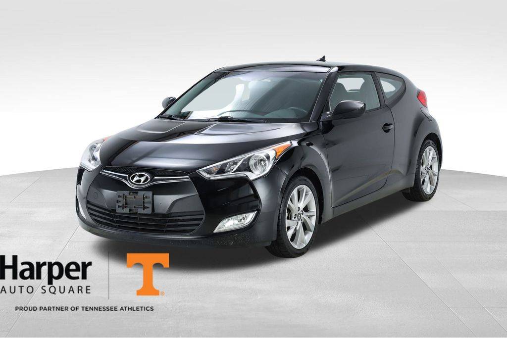 2017 Hyundai Veloster Base — Hatchback — 97,392 mi — Knoxville, TN