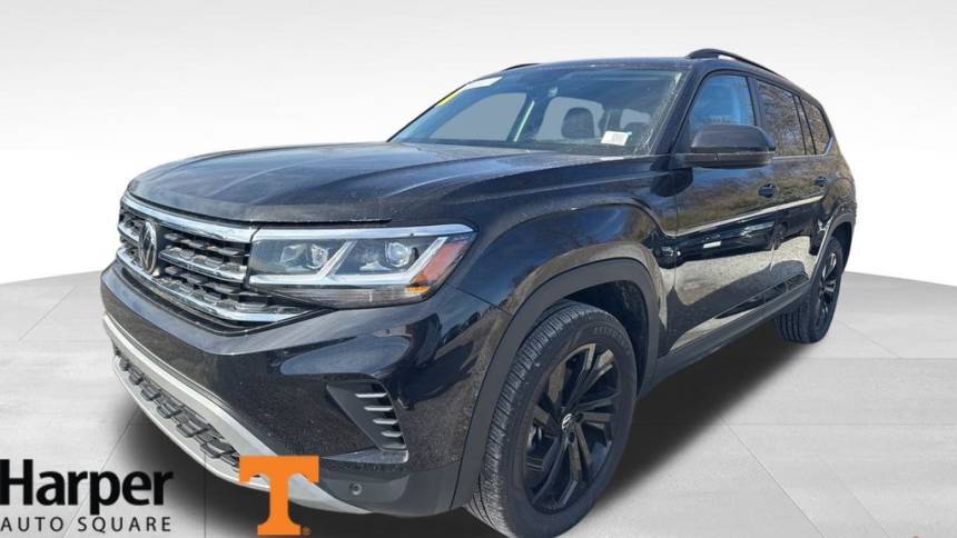 2023 Volkswagen Atlas SE with Technology — SUV — 12,065 mi — Knoxville, TN