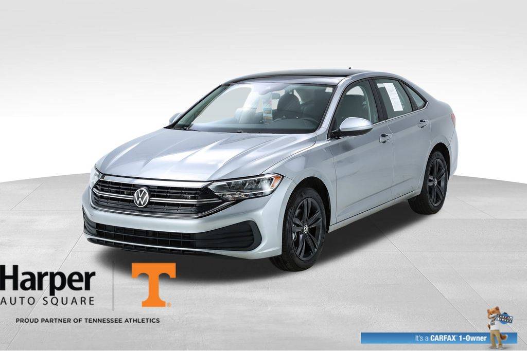 2024 Volkswagen Jetta SE — Sedan — 4,895 mi — Knoxville, TN
