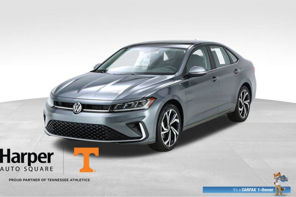 2025 Volkswagen Jetta SEL — Sedan — 14,680 mi — Knoxville, TN