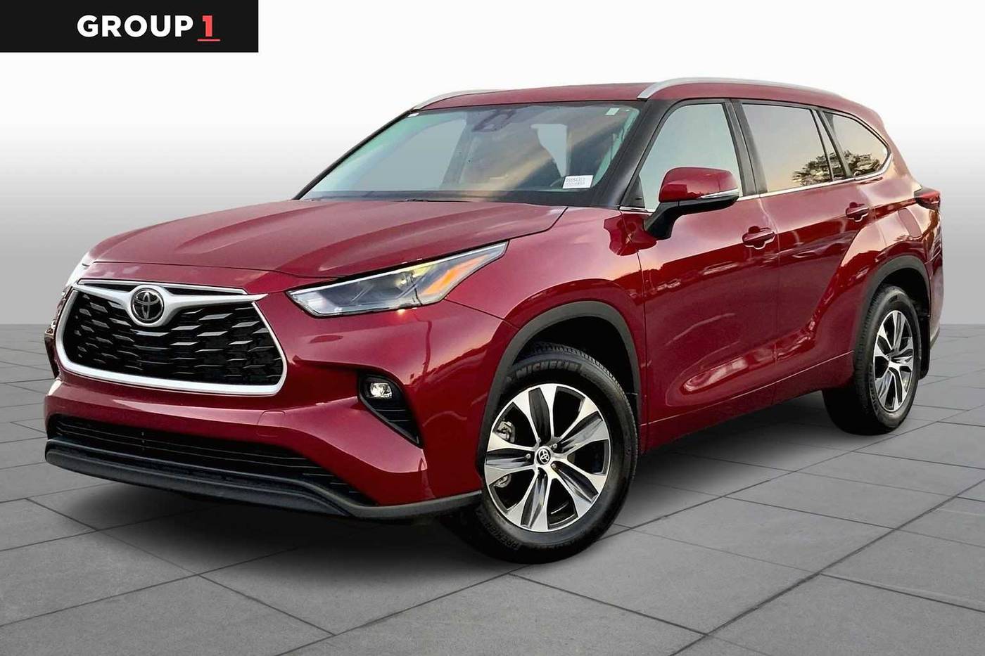 2025 Toyota Highlander XLE — SUV — 7,558 mi — Columbus, GA