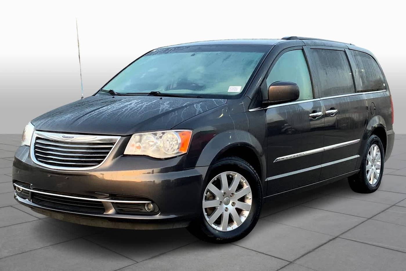 2015 Chrysler Town & Country Touring — Minivan — 97,287 mi — Columbus, GA
