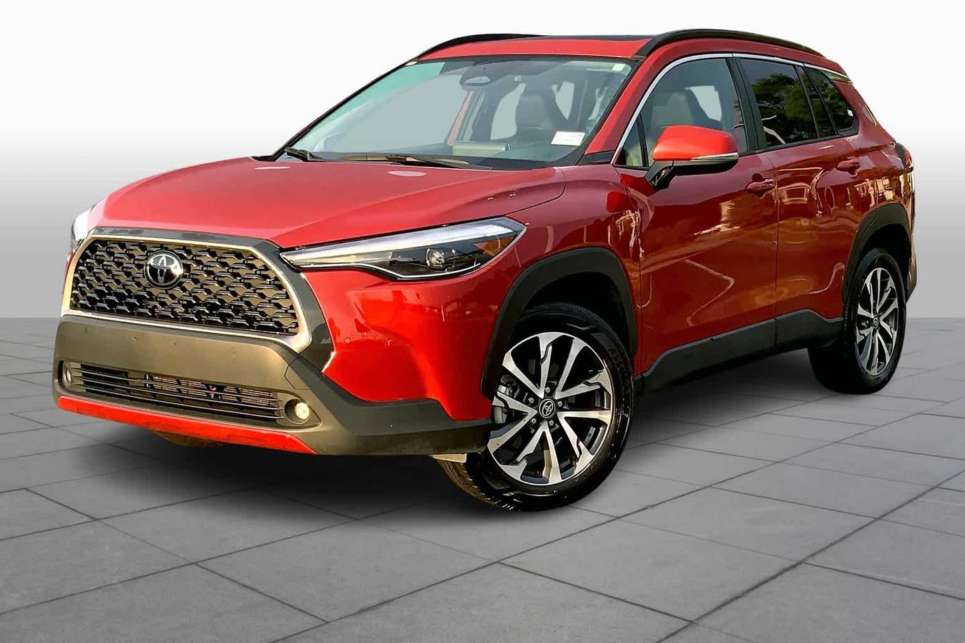 2023 Toyota Corolla Cross XLE — SUV — 50,348 mi — Columbus, GA