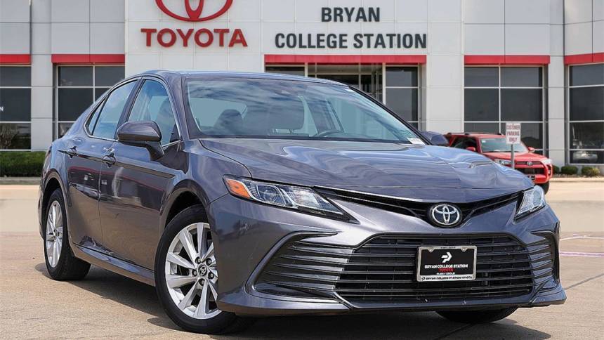 2024 Toyota Camry LE — Sedan — 35,599 mi — Bryan, TX