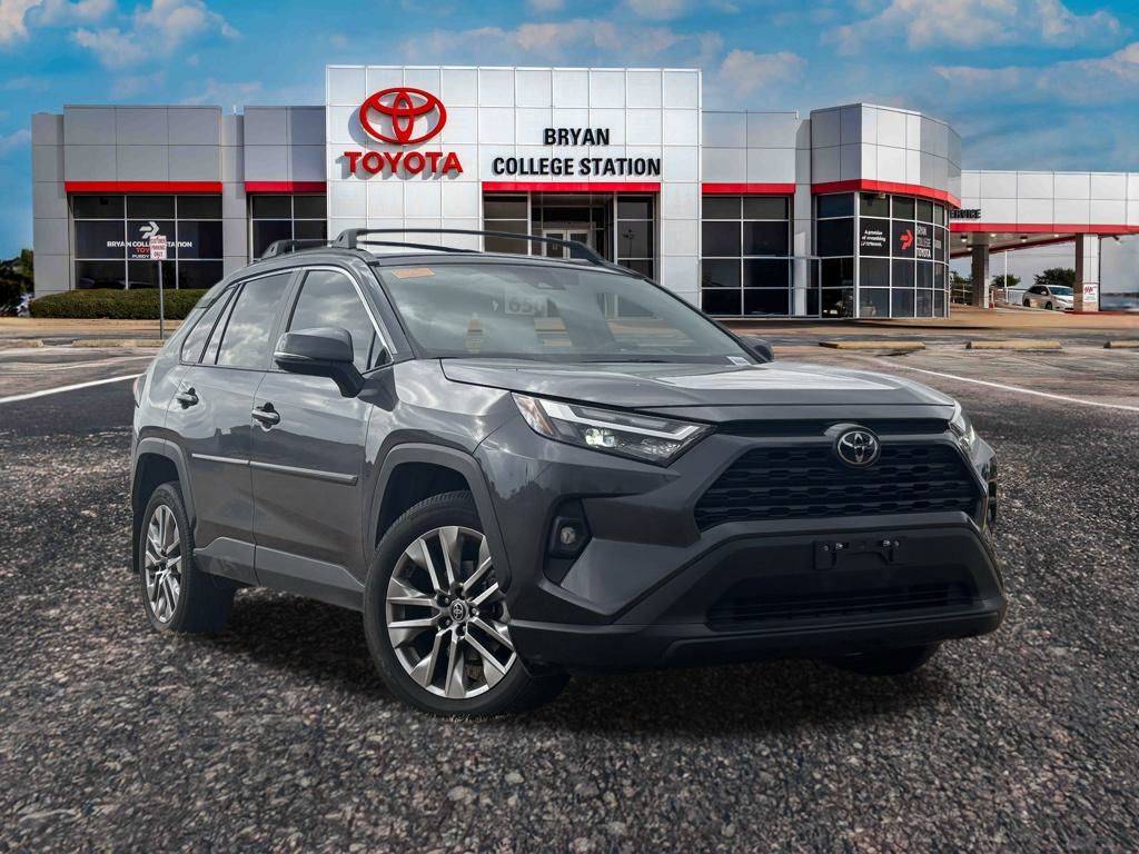 2023 Toyota RAV4 XLE Premium — SUV — 28,000 mi — Bryan, TX