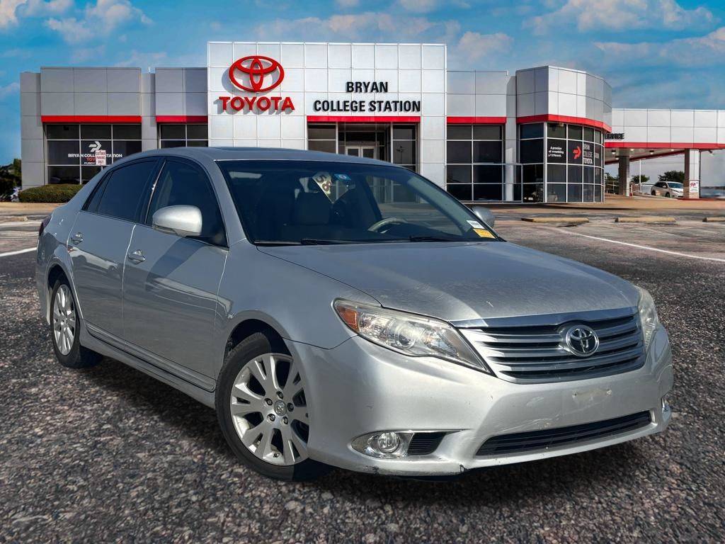 2011 Toyota Avalon Limited — Sedan — 102,290 mi — Bryan, TX