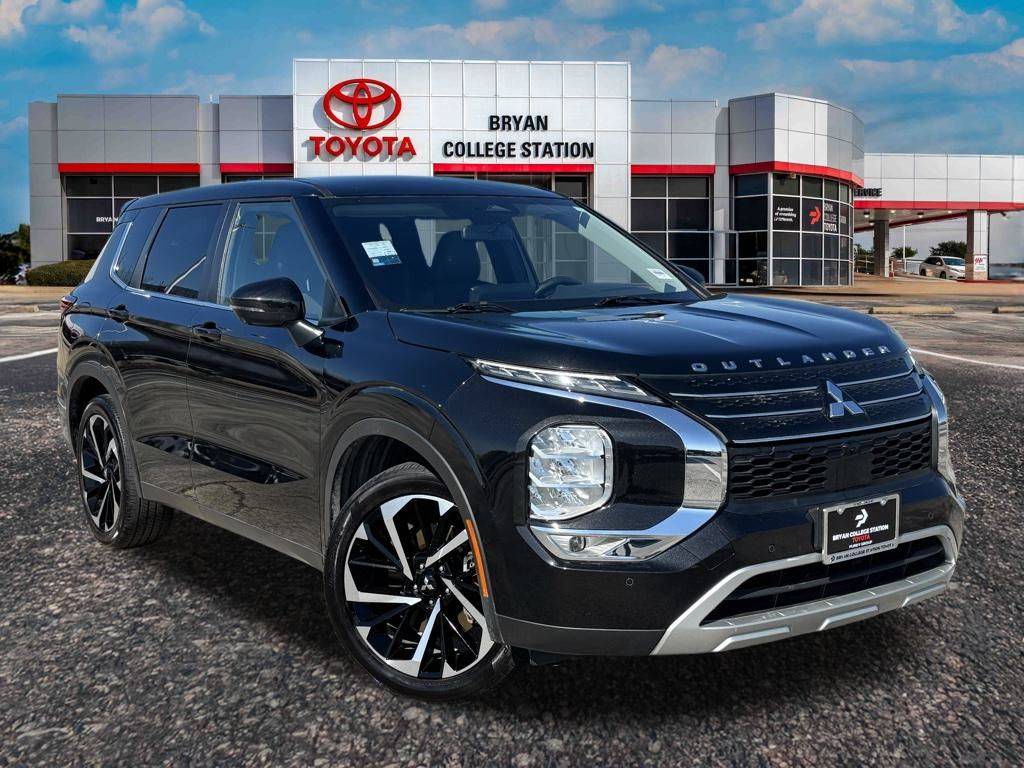 2022 Mitsubishi Outlander SE — SUV — 43,421 mi — Bryan, TX
