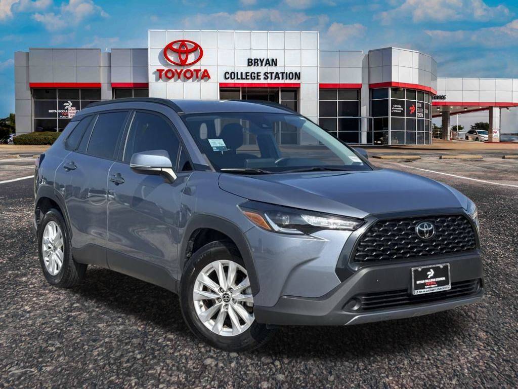 2022 Toyota Corolla Cross LE — SUV — 12,988 mi — Bryan, TX