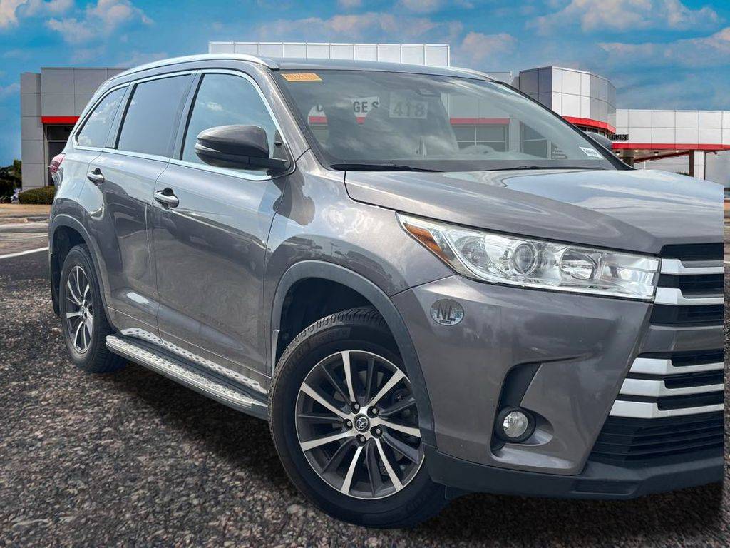 2018 Toyota Highlander XLE — SUV — 110,915 mi — Bryan, TX