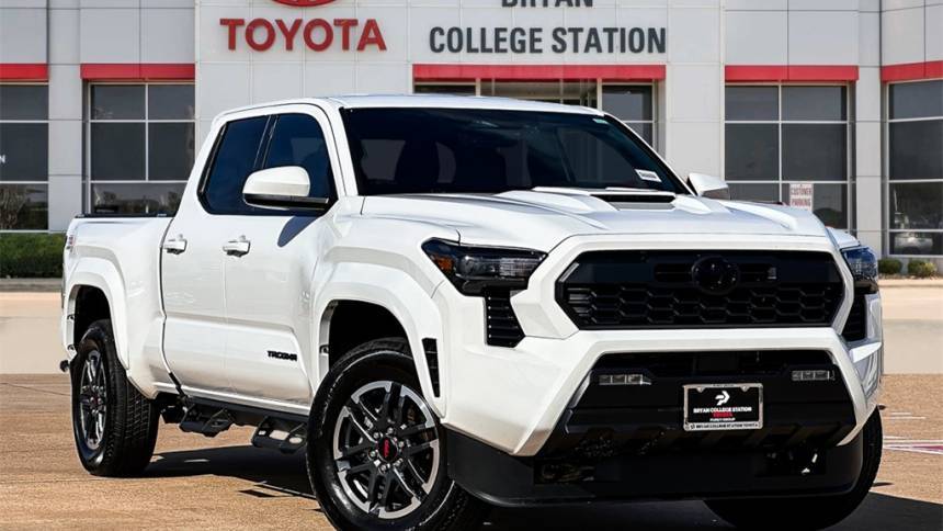 2024 Toyota Tacoma SR5 — Pickup Truck — 606 mi — Bryan, TX