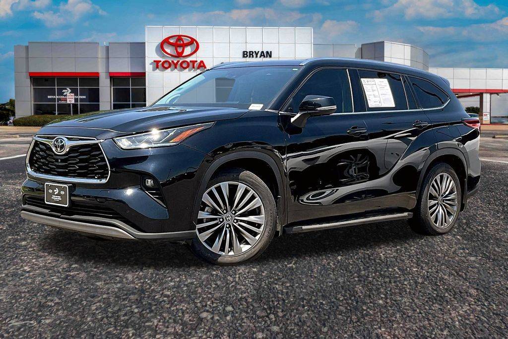2022 Toyota Highlander Platinum — SUV — 83,620 mi — Bryan, TX