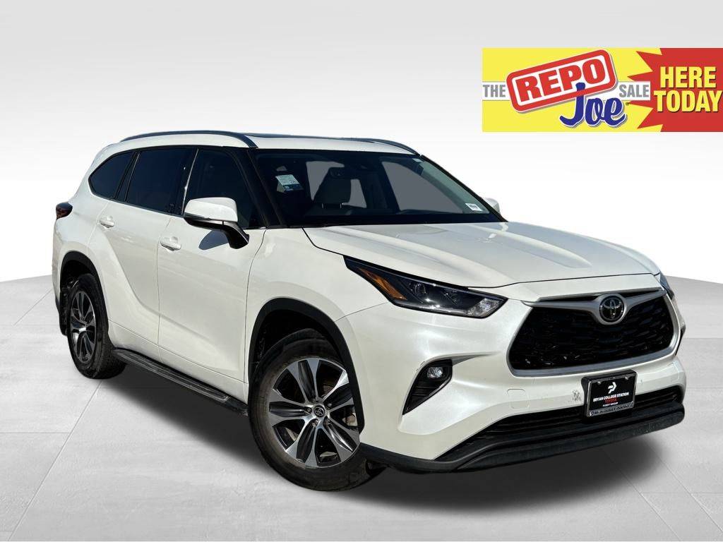 2021 Toyota Highlander XLE — SUV — 67,081 mi — Bryan, TX