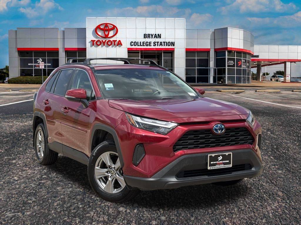 2024 Toyota RAV4 Hybrid XLE — SUV — 15,842 mi — Bryan, TX
