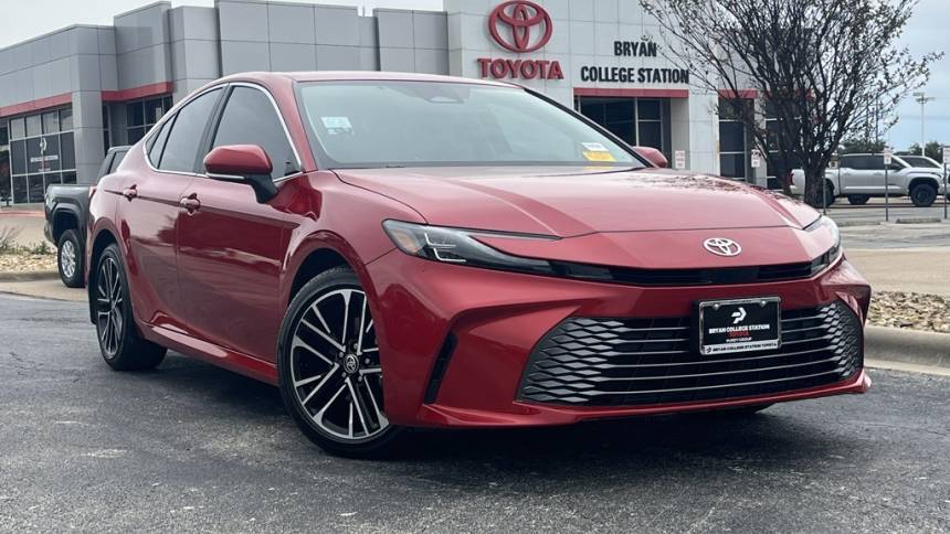 2025 Toyota Camry XLE — Sedan — 2,394 mi — Bryan, TX