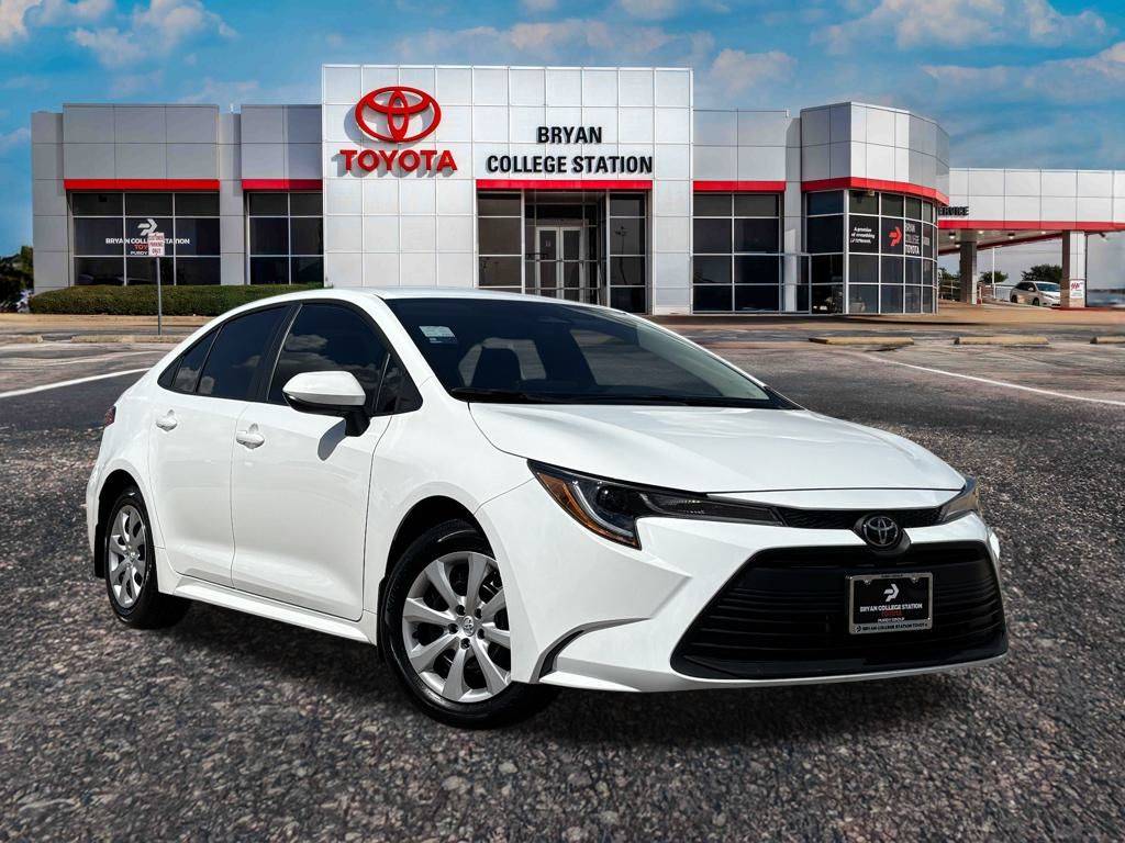 2025 Toyota Corolla LE — Sedan — 511 mi — Bryan, TX