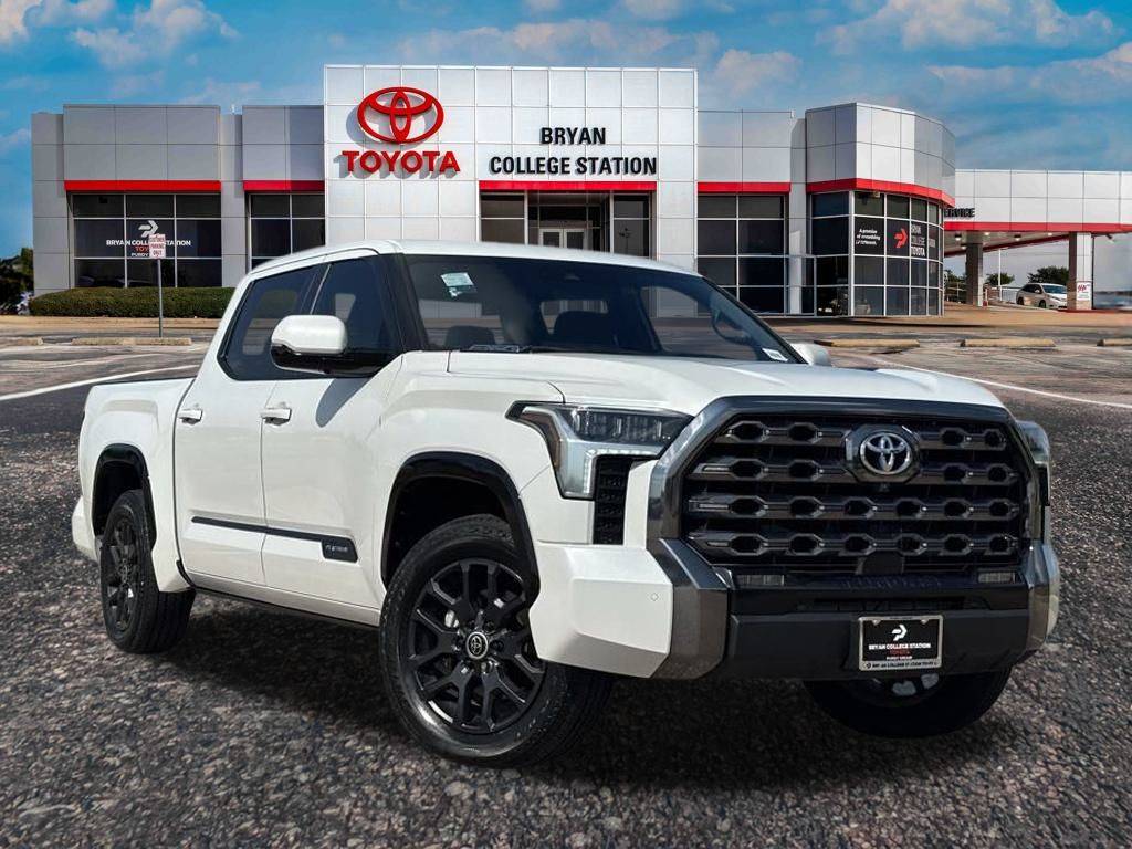 2024 Toyota Tundra Hybrid Platinum — Pickup Truck — 33,020 mi — Bryan, TX
