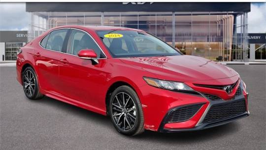 2024 Toyota Camry SE — Sedan — 15,609 mi — Coatesville, PA