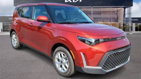 2025 Kia Soul LX — Hatchback — 10,370 mi — Coatesville, PA