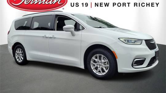 2022 Chrysler Pacifica Touring L — Minivan — 74,060 mi — New Port Richey, FL