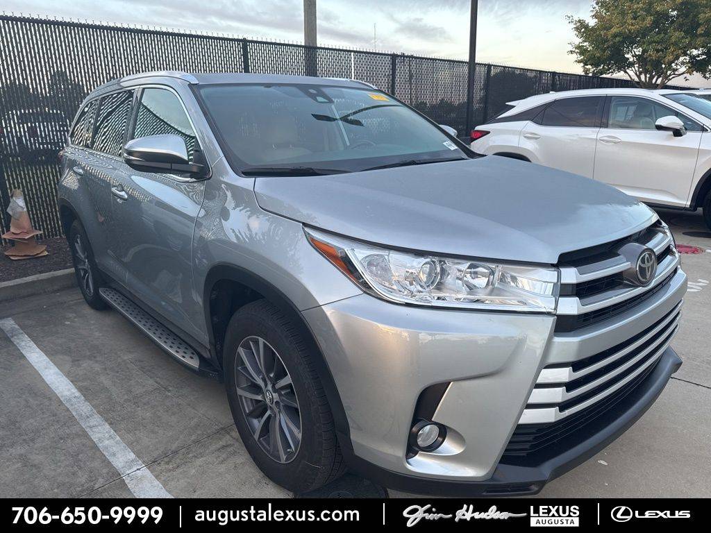 2019 Toyota Highlander SE V6 — SUV — 25,981 mi — Martinez, GA