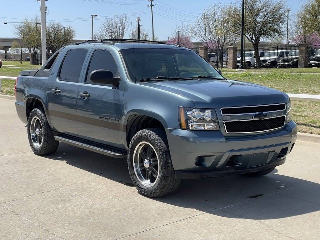 2009 Chevrolet Avalanche LS — Pickup Truck — 146,289 mi — Frisco, TX