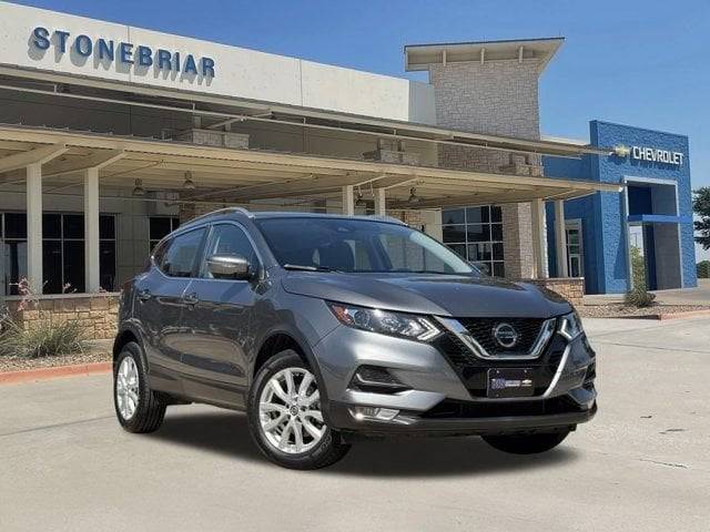 2022 Nissan Rogue Sport SV