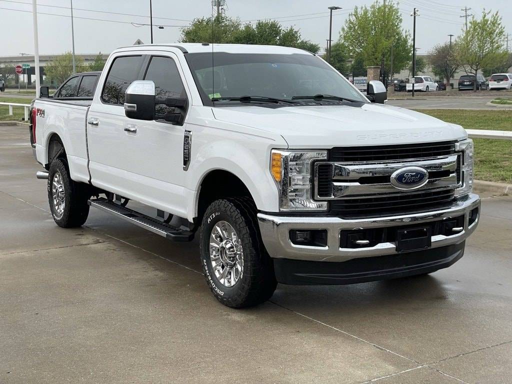 2017 Ford Super Duty F-250 XLT — Pickup Truck — 132,036 mi — Frisco, TX