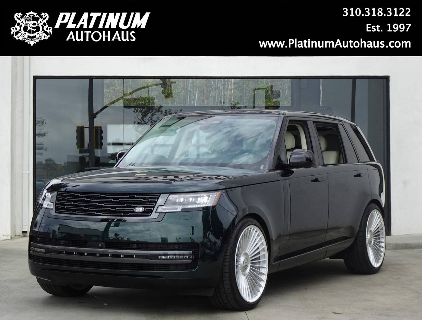 2024 Land Rover Range Rover SE — SUV — 8,442 mi — Redondo Beach, CA
