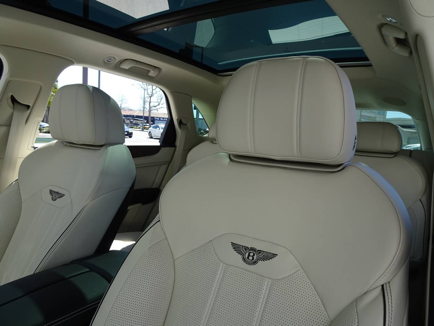 2021 Bentley Bentayga V8 — SUV — 19,616 mi — Redondo Beach, CA
