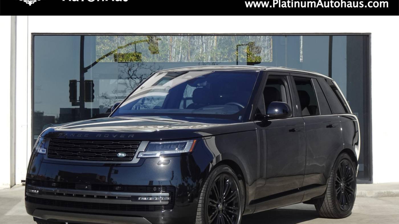 2023 Land Rover Range Rover SE — SUV — 4,049 mi — Redondo Beach, CA