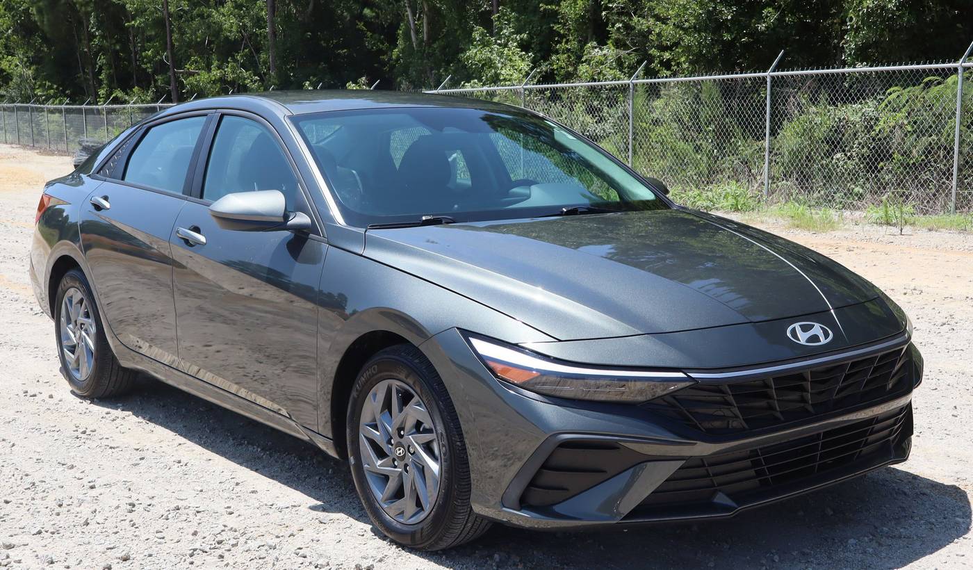 2024 Hyundai Elantra SEL — Sedan — 3,216 mi — Fayetteville, NC